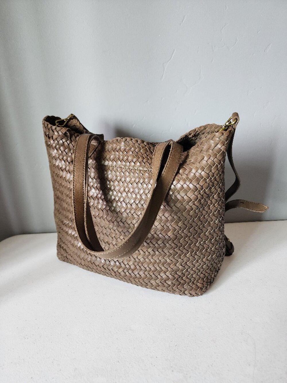 Madewell Brown Woven Tote "EUC" - Picture 11 of 16